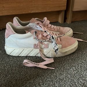 Off-White Vulcanized Sneakers in Pink and White
